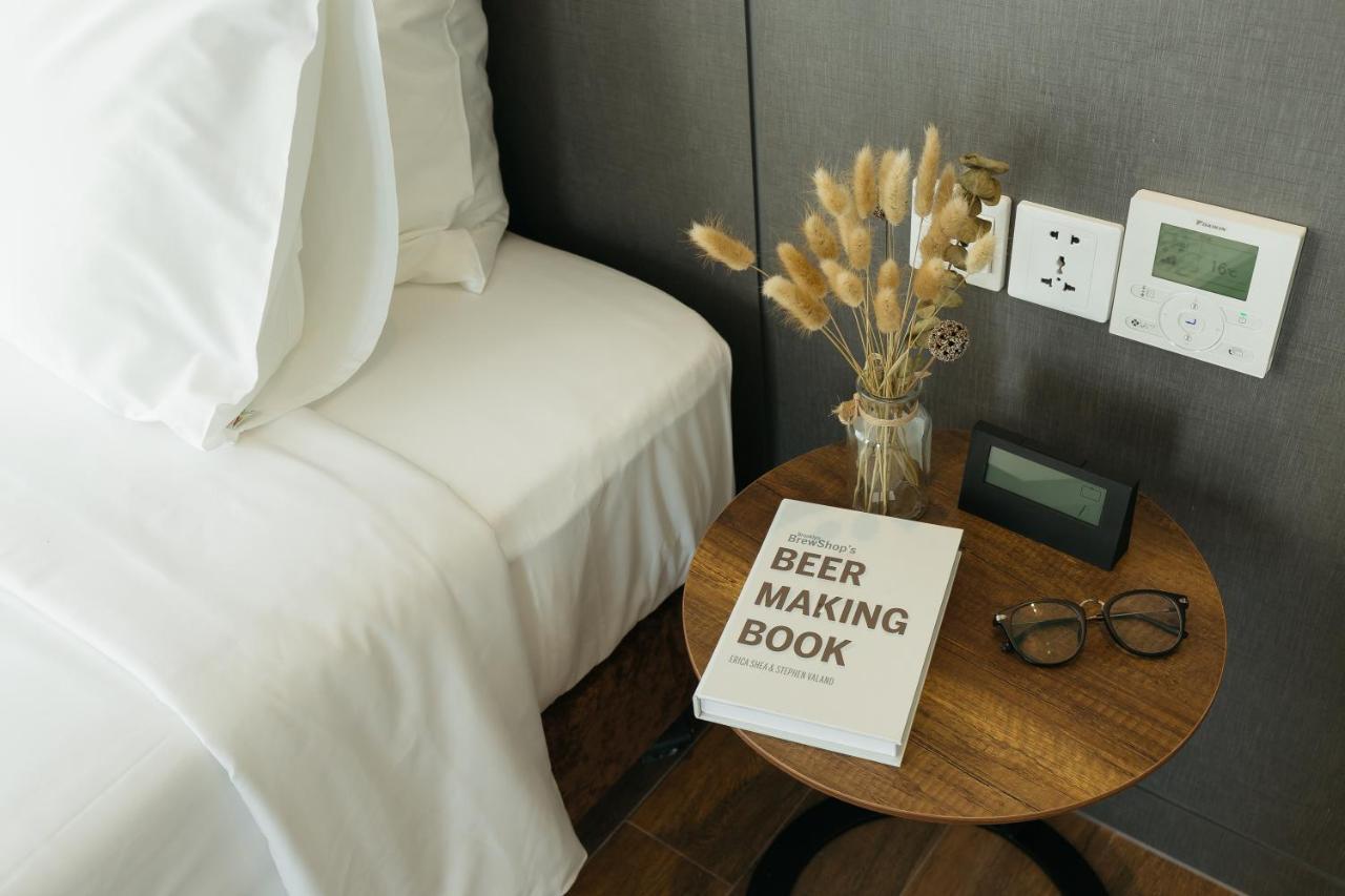 Em Oi Boutique Hotel Nha Trang Exteriör bild