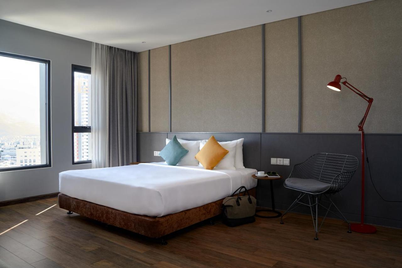 Em Oi Boutique Hotel Nha Trang Exteriör bild