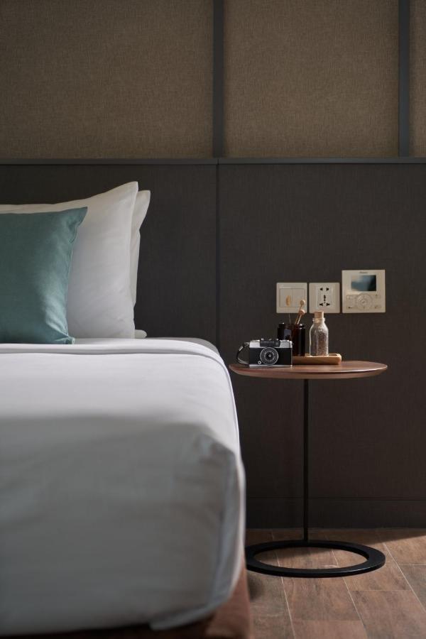 Em Oi Boutique Hotel Nha Trang Exteriör bild