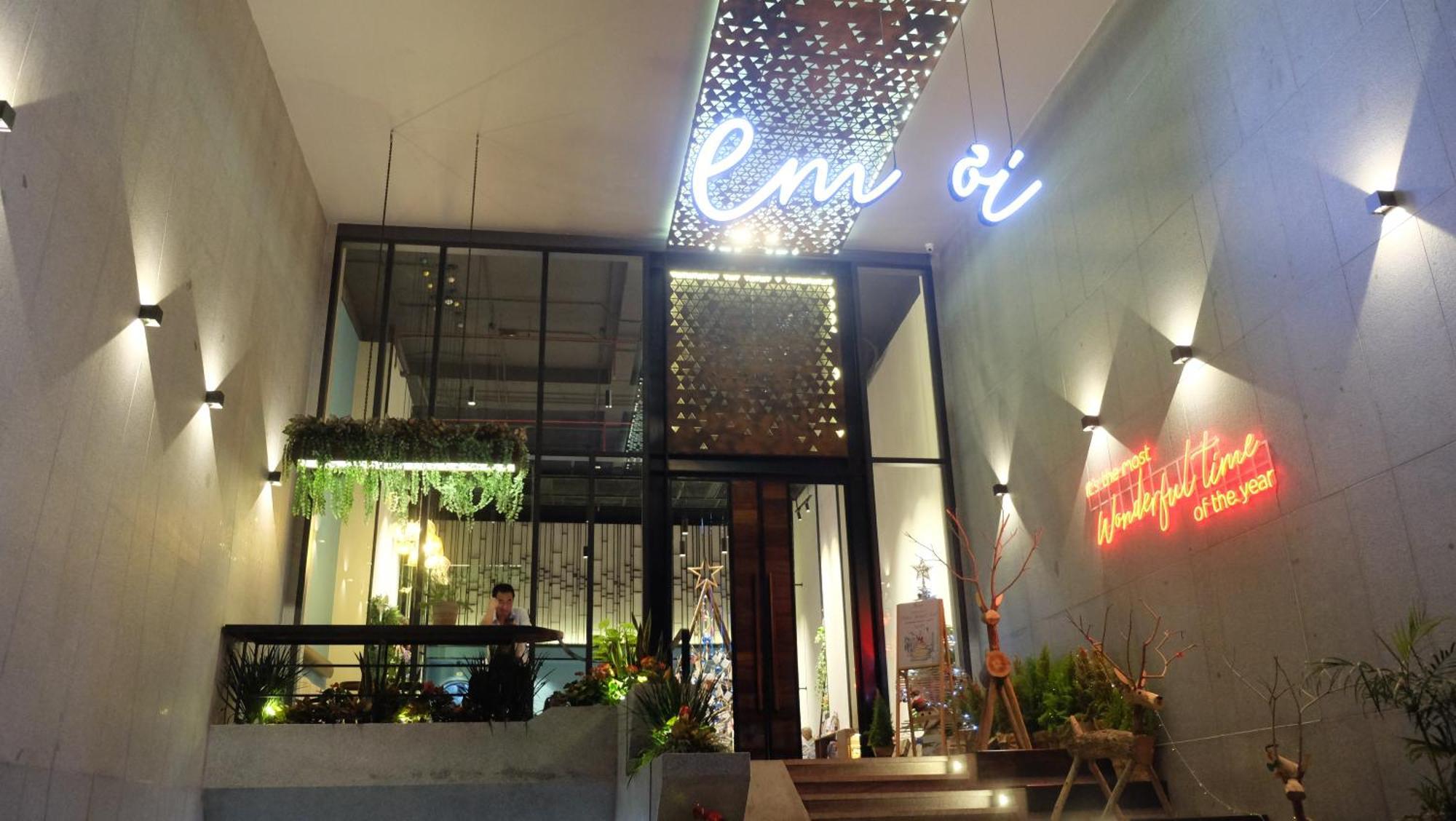 Em Oi Boutique Hotel Nha Trang Exteriör bild