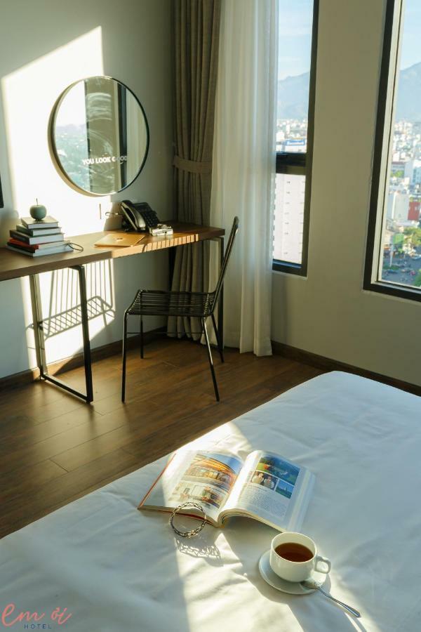 Em Oi Boutique Hotel Nha Trang Exteriör bild