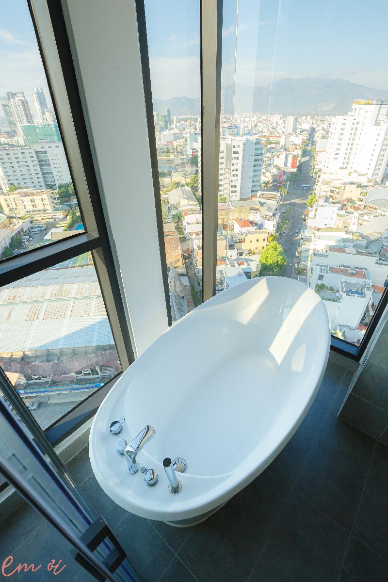 Em Oi Boutique Hotel Nha Trang Exteriör bild